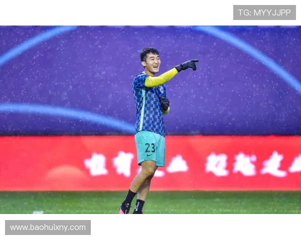 王鹏租借加盟大连可为提升后防实力